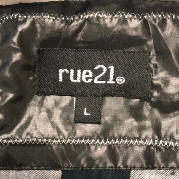 Rue 21 size L Rain Coat - Picture 2 of 3